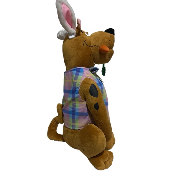 Scooby Doo Bunny Easter Greeter - Picture 11 of 16